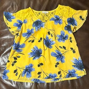 Beautiful yellow and blue silk short sleeve blouse with detailed embroidery, S